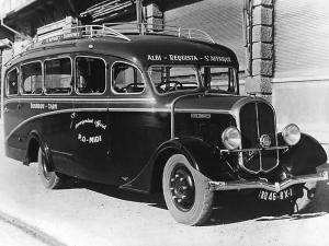 1935 Luc Court MC4 Bus